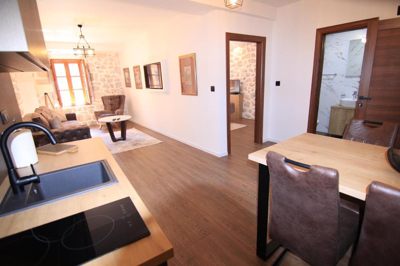 Apartmani Fantasia Cetinje Buitenkant foto