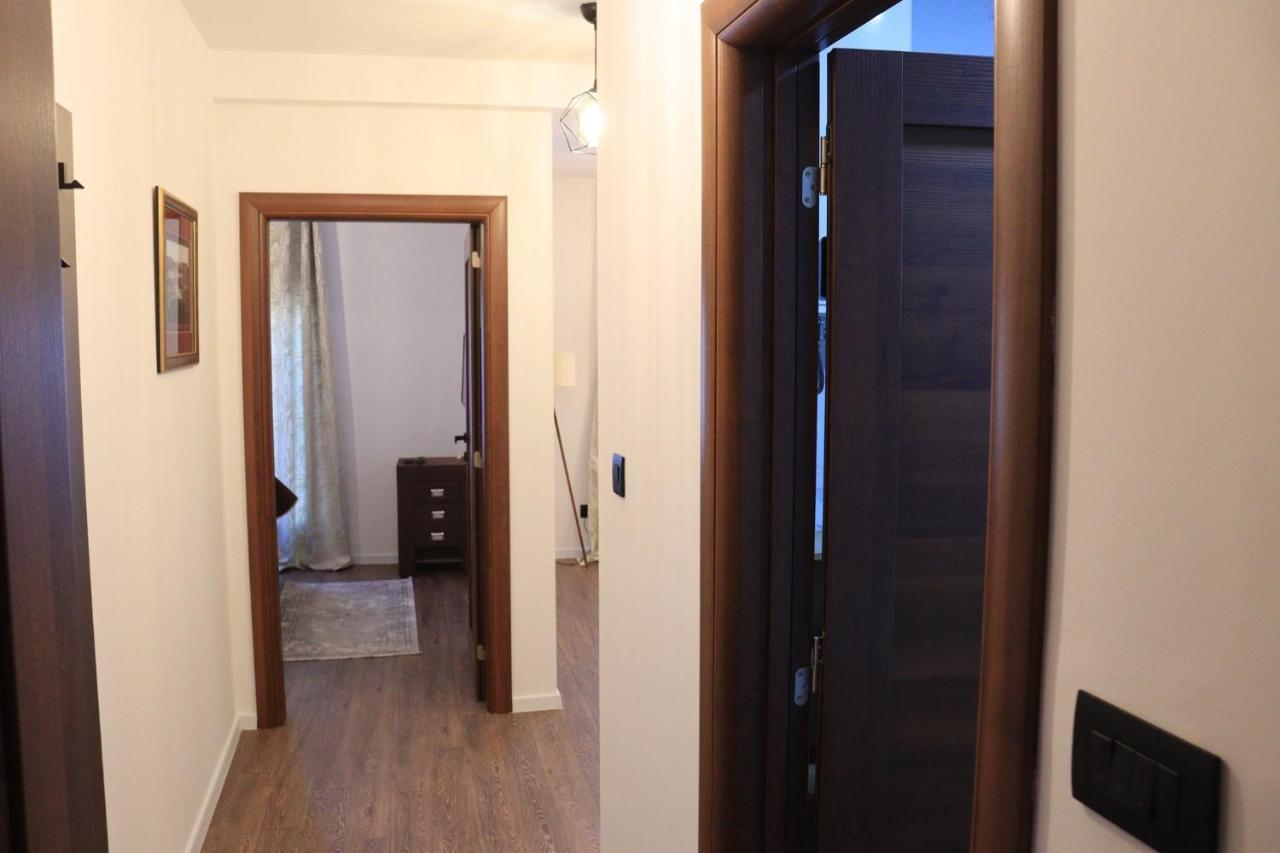 Apartmani Fantasia Cetinje Buitenkant foto