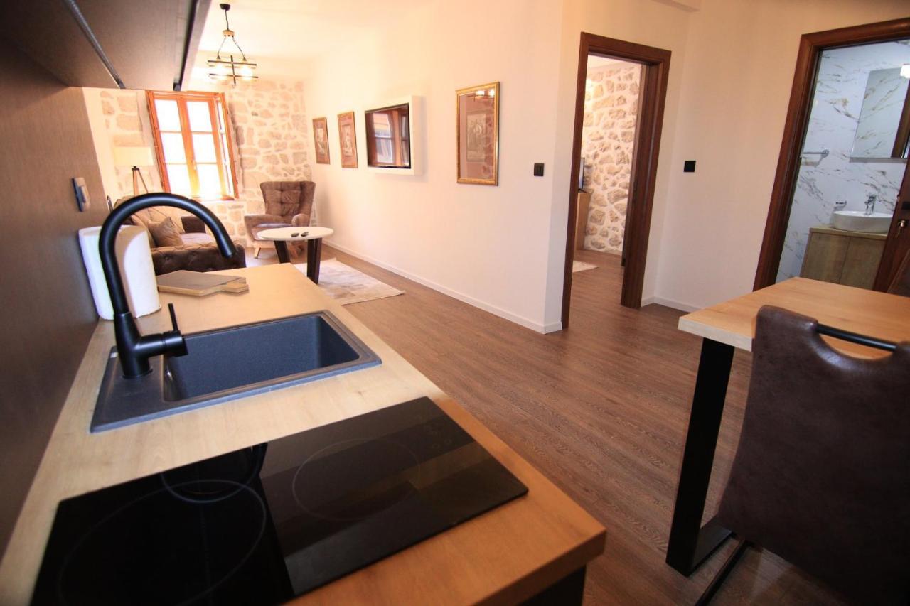 Apartmani Fantasia Cetinje Buitenkant foto